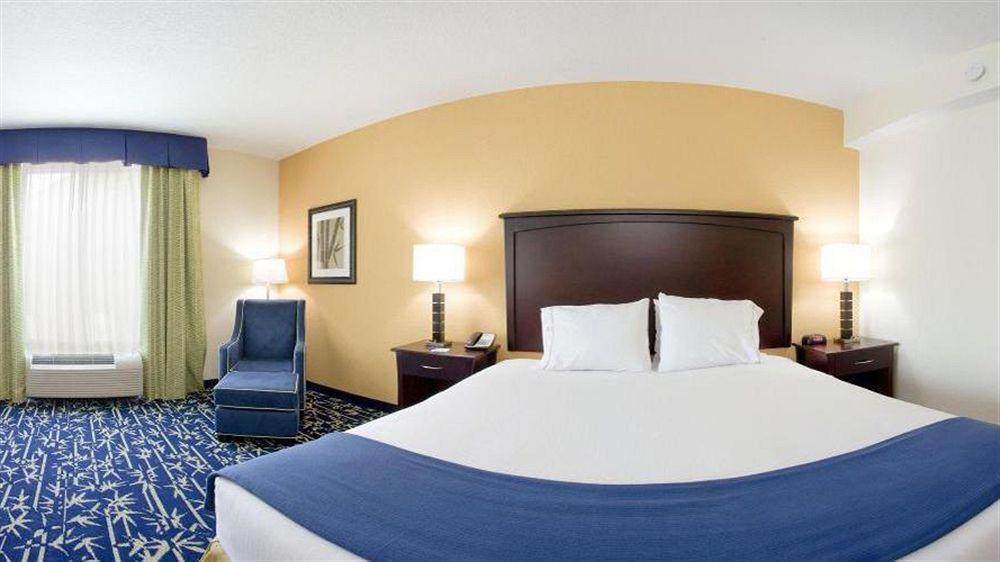 Holiday Inn Express Hotel & Suites Orlando - Apopka By Ihg Forest City Exterior foto